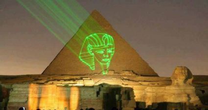 Espectáculo Luz y Sonido Piramides